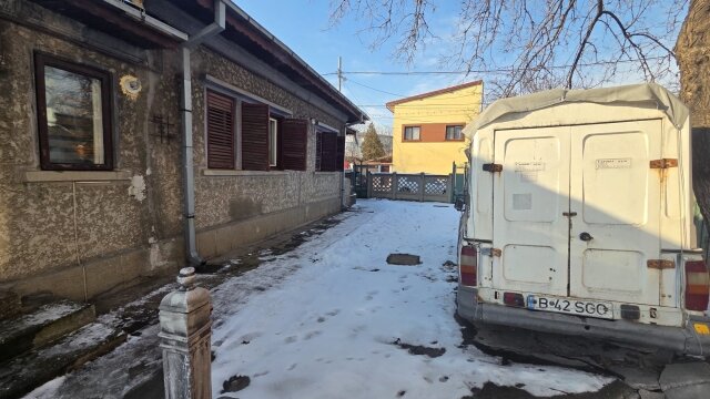 Rahova Casa, 3 camere, constructie 1955, teren 500mp,